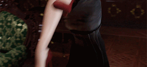 hellocatemonster:  spinesaw: why is ada wong fighting hilary clinton  idk but it