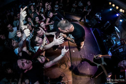 covnterpartx:  Stick To Your Guns at República,