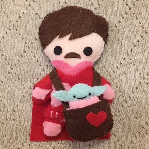 Several Valentine Mando & Grogu plushies have left for new homes..