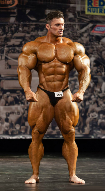 Muscle tank