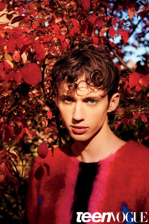 teenVOGUE: Troye Sivan&rsquo;s Cover Interview: On Queerness, Representation, and the Power