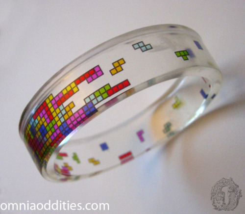 omniastudios:“Retro Blocks” resin bangle by Omnia Studios.www.omniaoddities.com