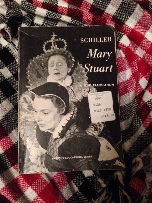 livylousbookreviews:I’m in love with this 1959 edition of Mary Stuart