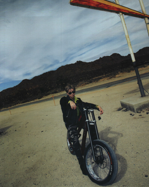 SPECIAL 8 PHOTO-FOLIO - RM V