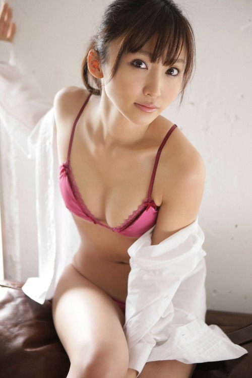 iloveliness:  [YS Web]Vol.540 Risa Yoshiki 吉木りさ 密室ロマンス