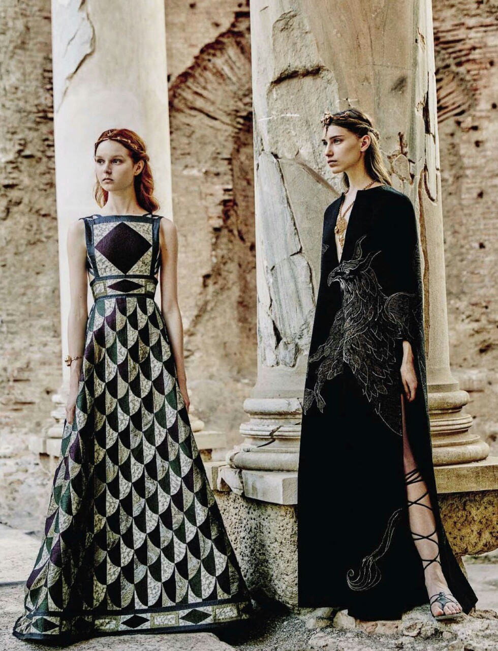 lisa401971:“VALENTINO HAUTE COUTURE f/w 2015” Sofia Tesmenitskaya, Leila Nda,