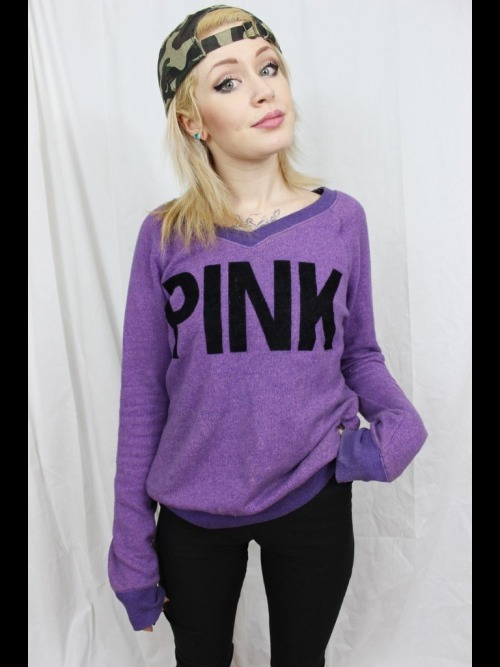 meggybaby:  Got some more things up on my store! Americansweetheartma.storenvy.com Share please! 