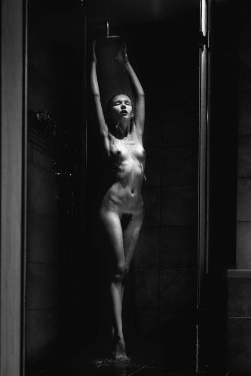 best of erotic photography:www.radical-lingerie.com