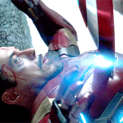 itironman:― tony + watching helplessly as the people he cares about go after the arc reactor