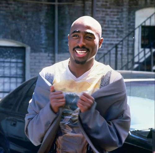 thechanelmuse:  Happy 49th Bornday, Pac!I love his smile.