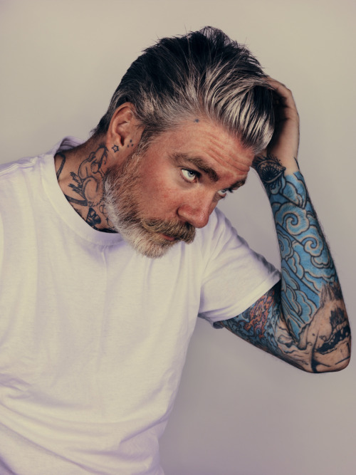 vcjdkitten:  brony-friendzoney-420:sabmorrison:  queenkatiee:  pale-crystal:  “Your tattoos will look horrible when you’re older” Yeah okay  He could get it  daddy  i hope i look like this at his age rather than a sloping bag of smegma  Who’s