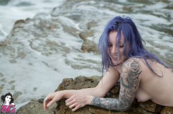 sglovexxx:  Antigone Suicide in Oceanus