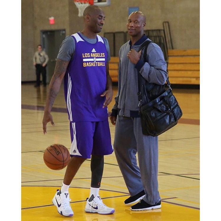 kobe bryant x elite