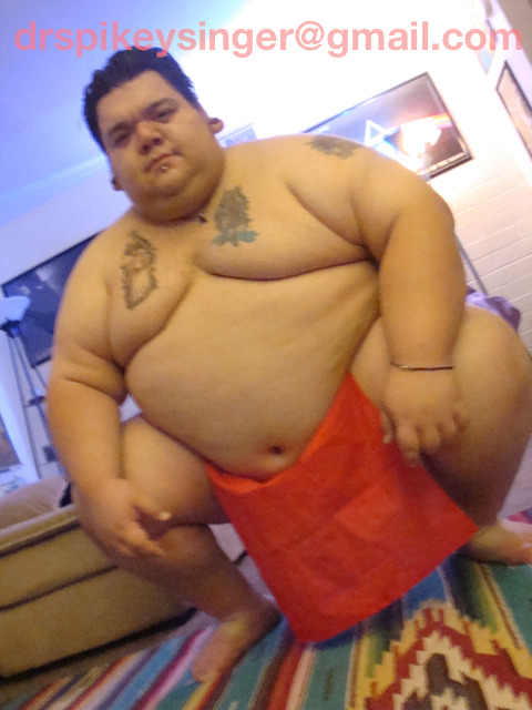 drspikeysinger:  lachaserlovechub:  drspikeysinger:  imhereforthemen:  I missed the