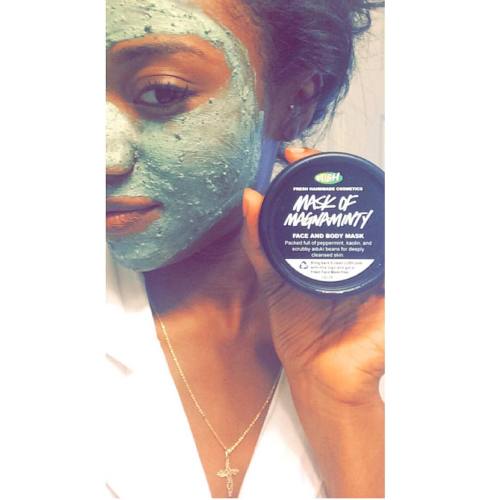 |My newest obsession| cc: @lushcosmetics #lushcosmetics #MaskOfMagnaminity #defyinggravity