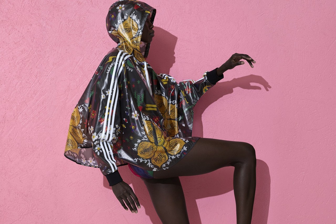 ohthentic:  afroklectic:  ADIDAS ORIGINALS // “PINK BEACH” BY PHARRELL   Oh