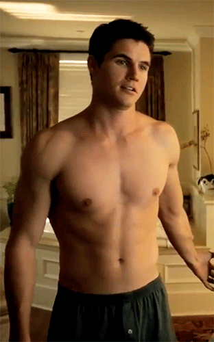 hunkyhollywood:  Robbie Amell - The Tomorrow People