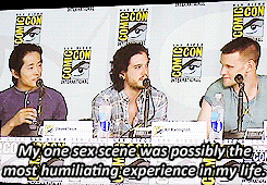 jamiefrasar:  Kit Harington on his sex scene on Game of Thrones at SDCC. 