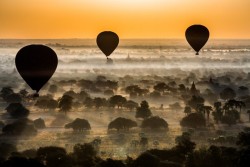 socialfoto:  Sunrise at old Bagan by XLiX  x