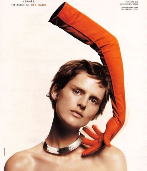 Stella Tennant with Hermes’ Orange _____ ________________________________#stellatennant #orange #her