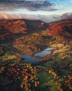 earthunboxed-blog:Loughrigg, Lake District, England