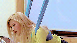 femaleidols:  sana during cheer up era (for anon)  