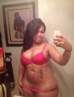 untouchable75:  She Thick