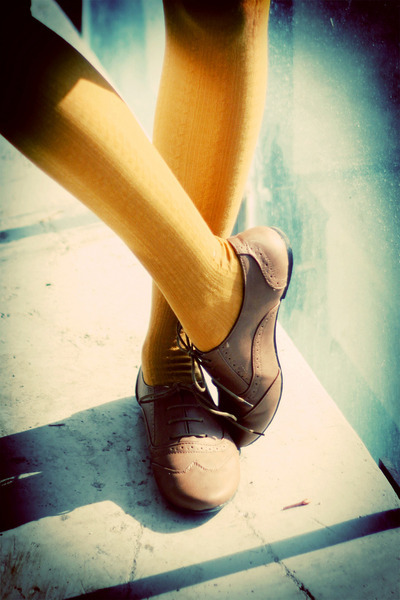 collantslaine:woolen tights in summer :-)