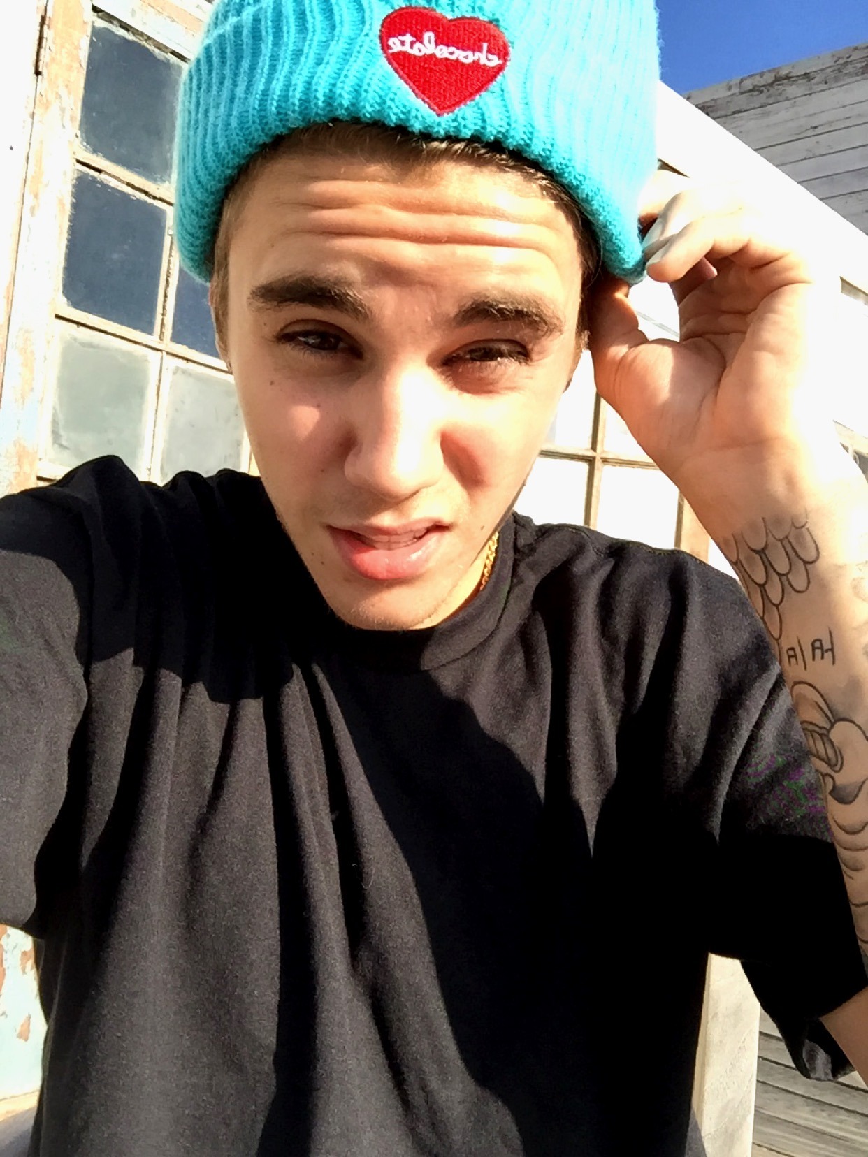 justinbieber:  Justinbieber&rsquo;s #selfie on Shots