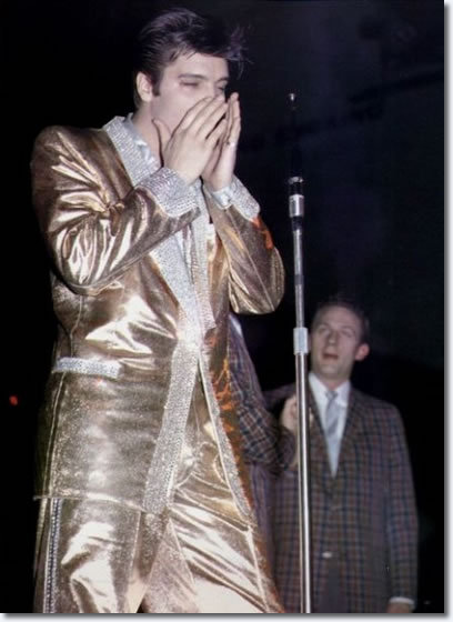 ilovetheking-elvispresley:  Random photo’s of Elvis with his gold suit :) 