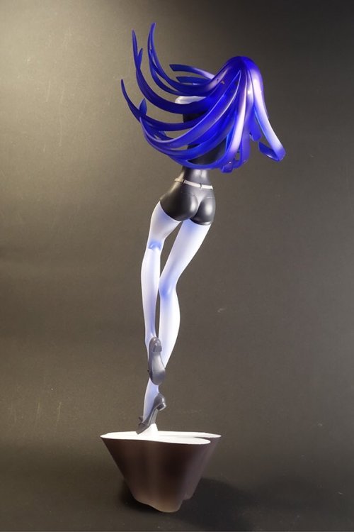 monocatari:  Houseki no Kuni: Lapis Lazuli garage kit figure by KIMAThis figure is gonna be shown and sold at Summer WonFes 2018!Check out their table if you’re going: WF5-32-13