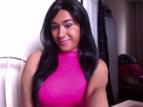babygirl-jess:send me money and then lets webcam
