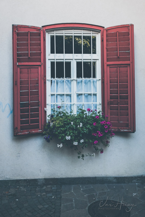 merano window … | uwhe-arts