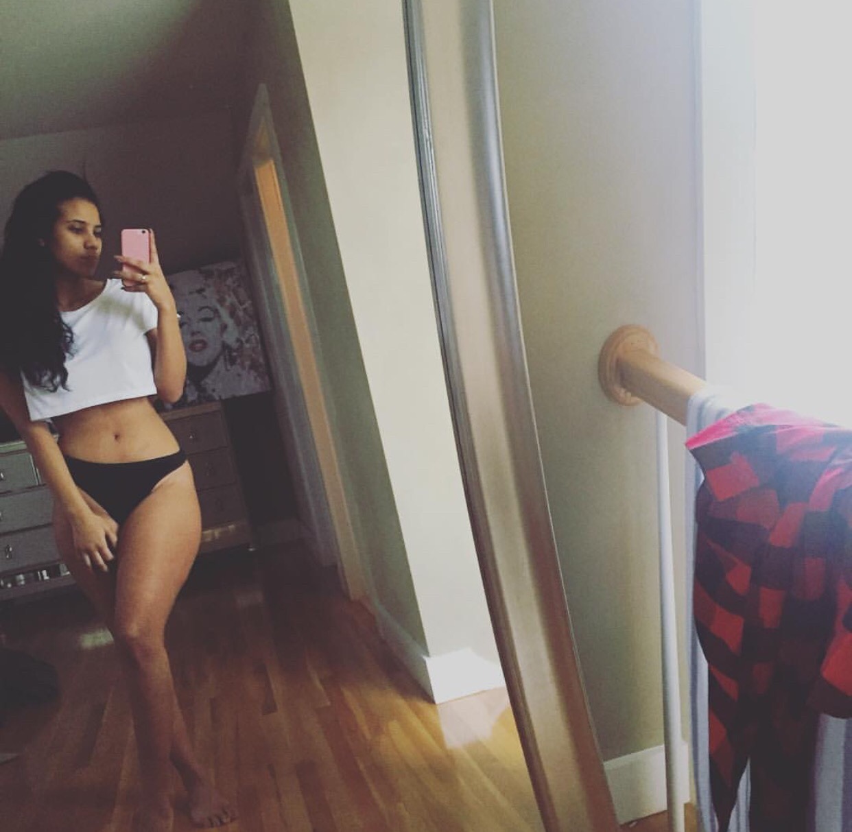curvvyfitness:  Cyn Santana 
