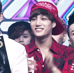 jonginnies:  happy Jongin in the end of Music Core         
