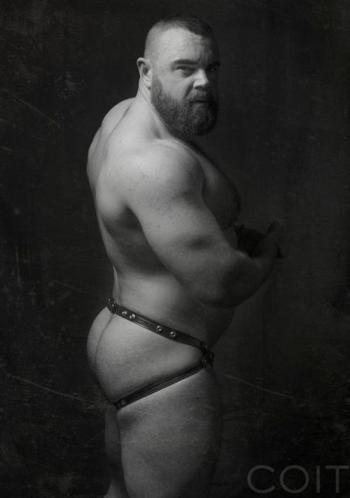 ultra-masculine:  Paul McNulty (@djpjm1 on adult photos