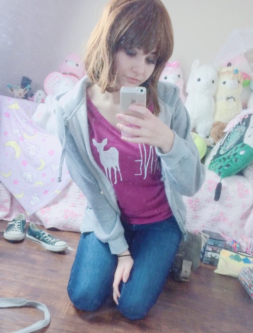 riicare:  Max ! ! !  So glad I finally decided to play this game omggg I can’t choose between lenses or no lenses?? // wig from circusdoll.com ! 