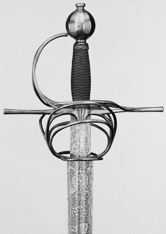 art-of-swords:  Calendar Sword Dated: 1625-35 Measurements: overall length 108.3 cm