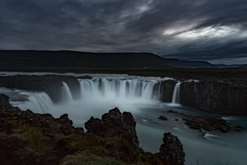 visualizedmemories:  “30 seconds” Goðafoss at midnight