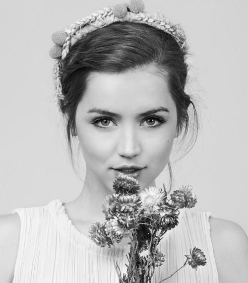 fitzwilliamsdarcy:ANA DE ARMAS | Telva Novias (2013)