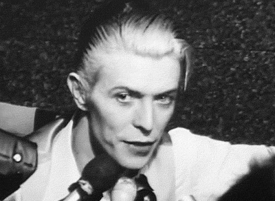 positiverolemodel:rare video footage of David Bowie being indicted for possession of marijuana, Roch