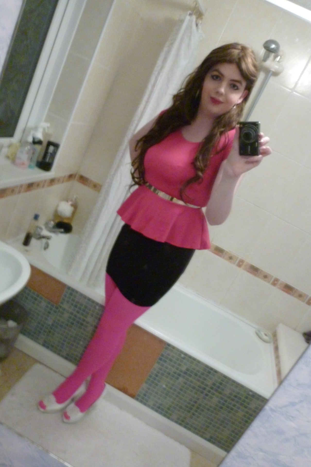 lucy-cd:  PicturesFirst outfit with pink tights, I’ve had them for a long time