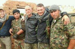 bijikurdistan:  Kurdish &amp; American YPG Fighters