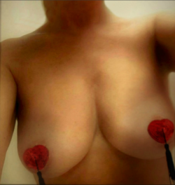 lizzie774: lizzie774:  Nipple decorations    Do you wanna see them uncovered? 