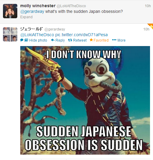 went-z:  misha-mosha-masha:  gerard used himself as a meme.  