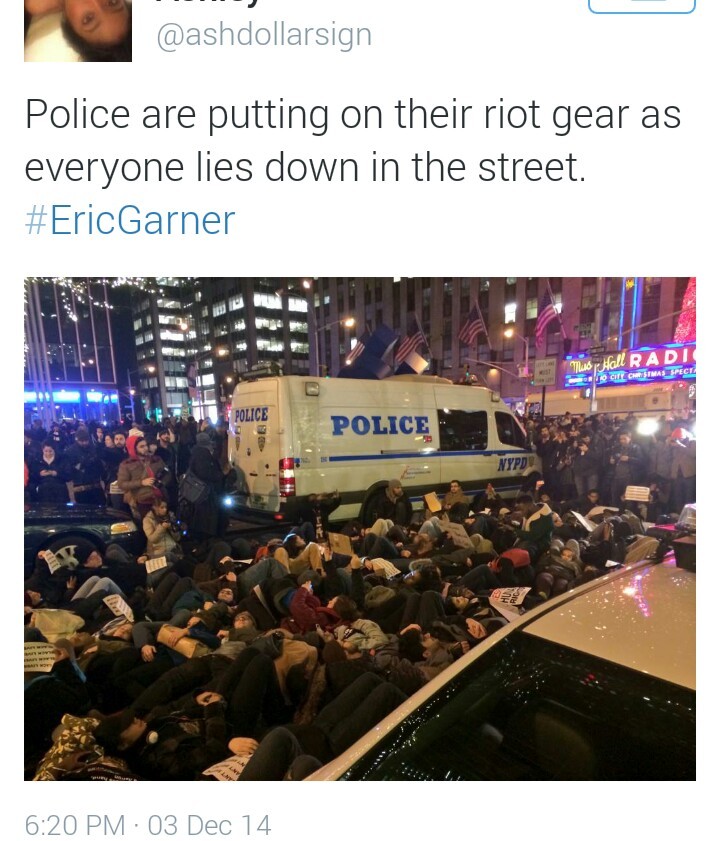 hummingbirdsandostriches:  DO NOT FORGET ERIC GARNER 03 DEC 2014 DESPITE A VIDEO