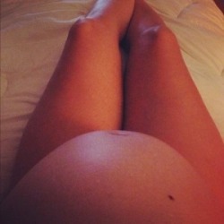 preggogirl:  Pregnant POV :) Follow me at