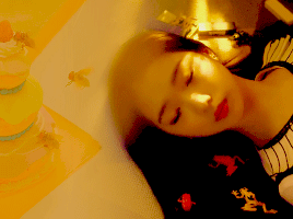 whatchatalkabout:✧･ﾟ: * LOOΠΔ THE WORLD *:･ﾟ✧