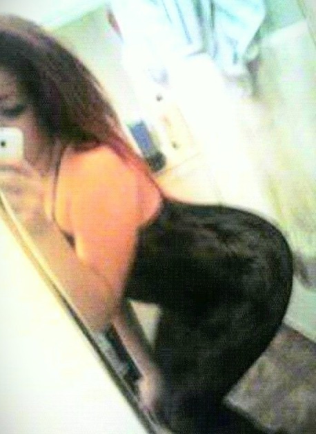 getmoneydollaz:  More from the slutty samantha  Follow getmoneydollaz  Wow. So nice!!!