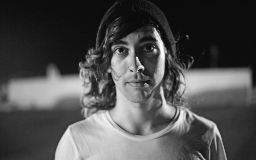  [47-48]/100 pictures of Vic Fuentes ruining my life. 
